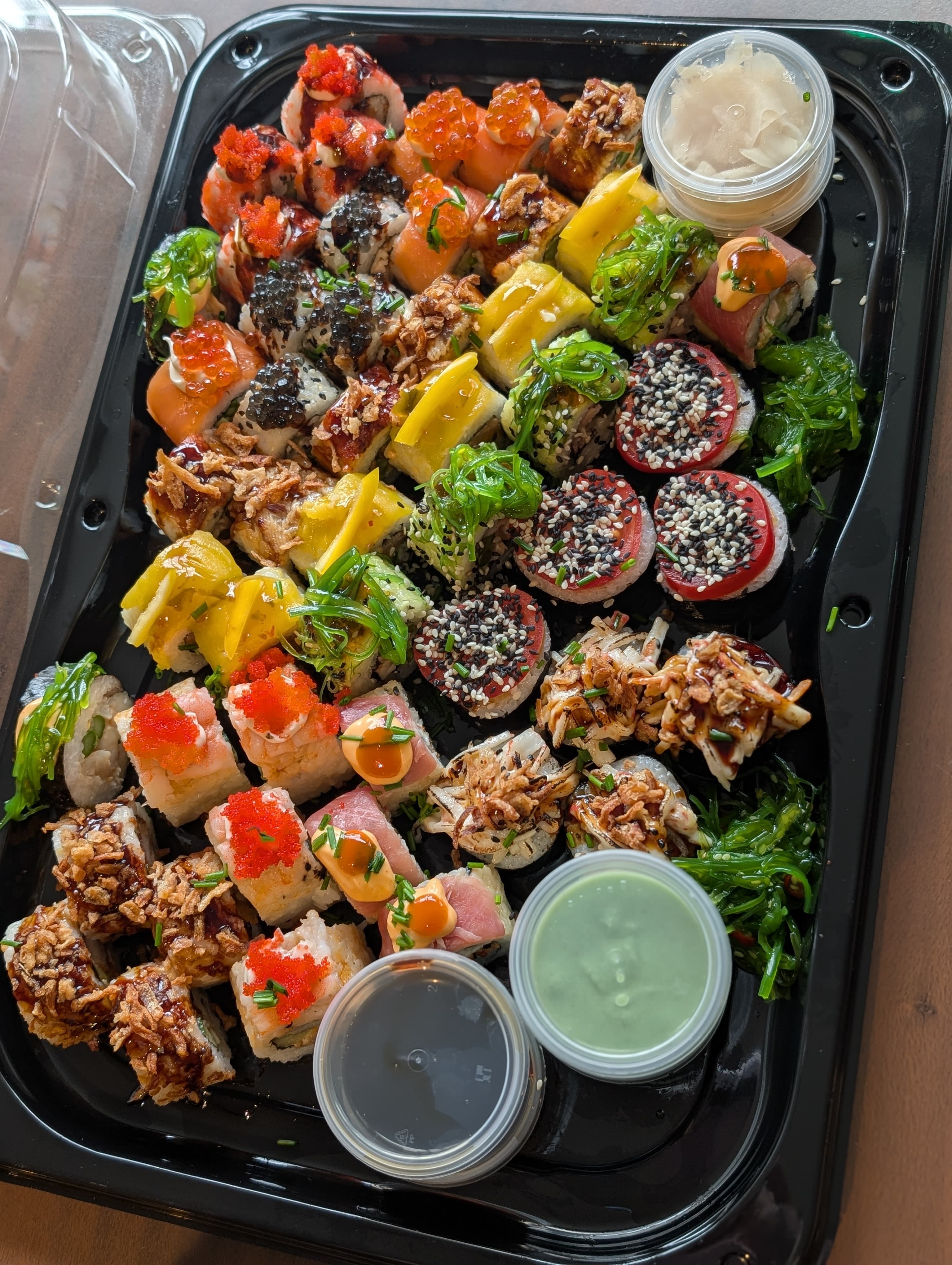 Fresh Sushi Platter 10