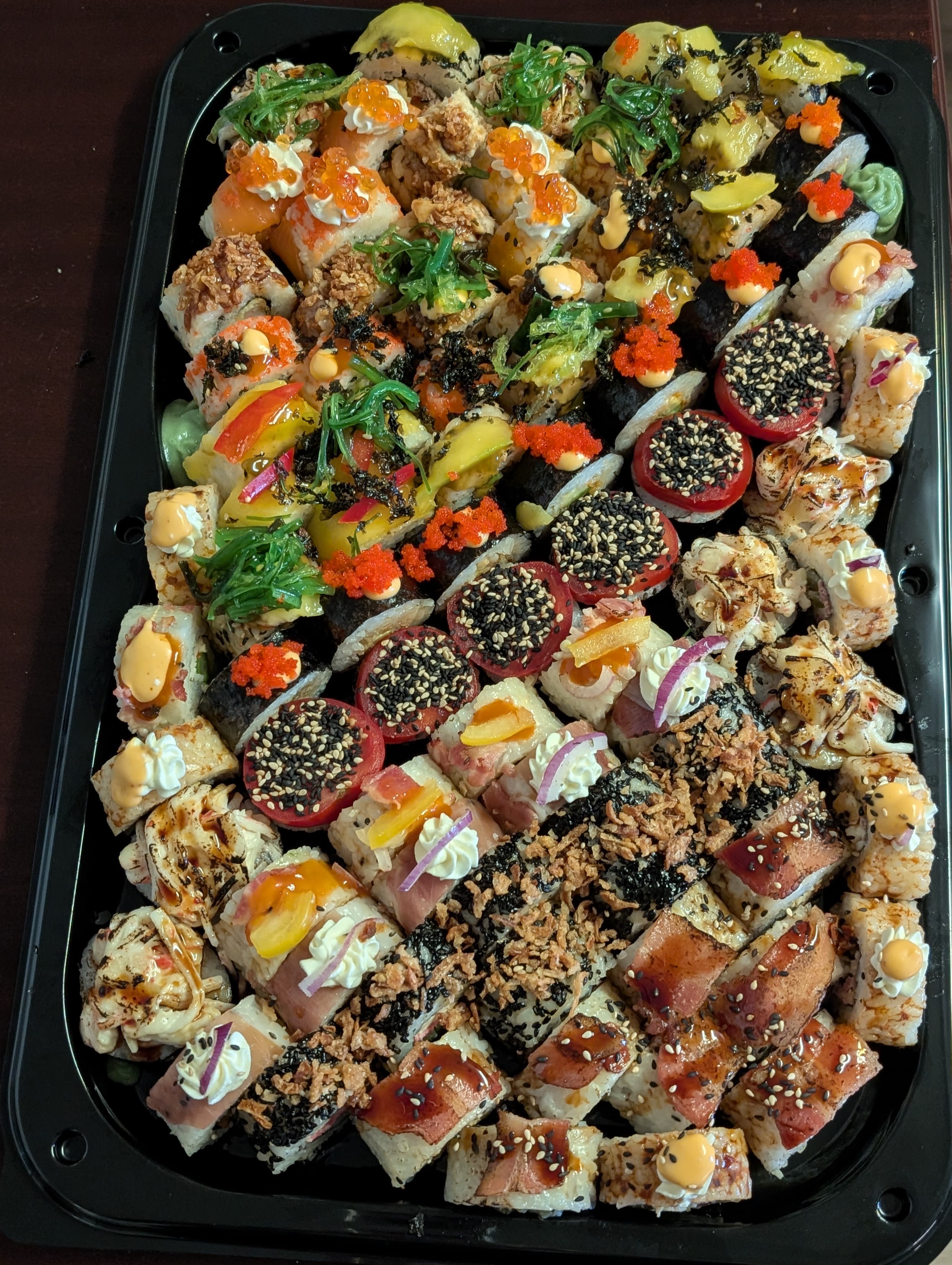 Fresh Sushi Platter 9